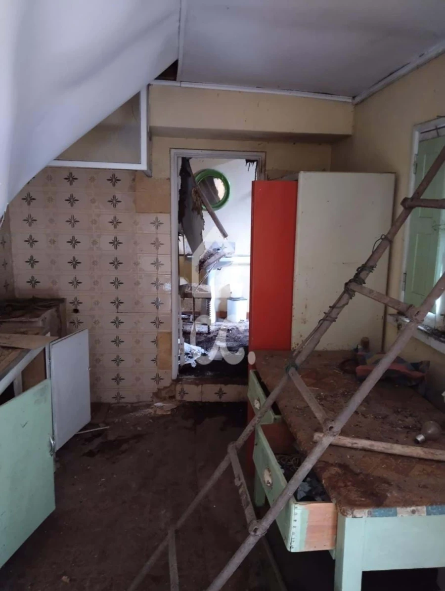 Prédio para Venda em Santo Antão e São Julião do Tojal Foto 7