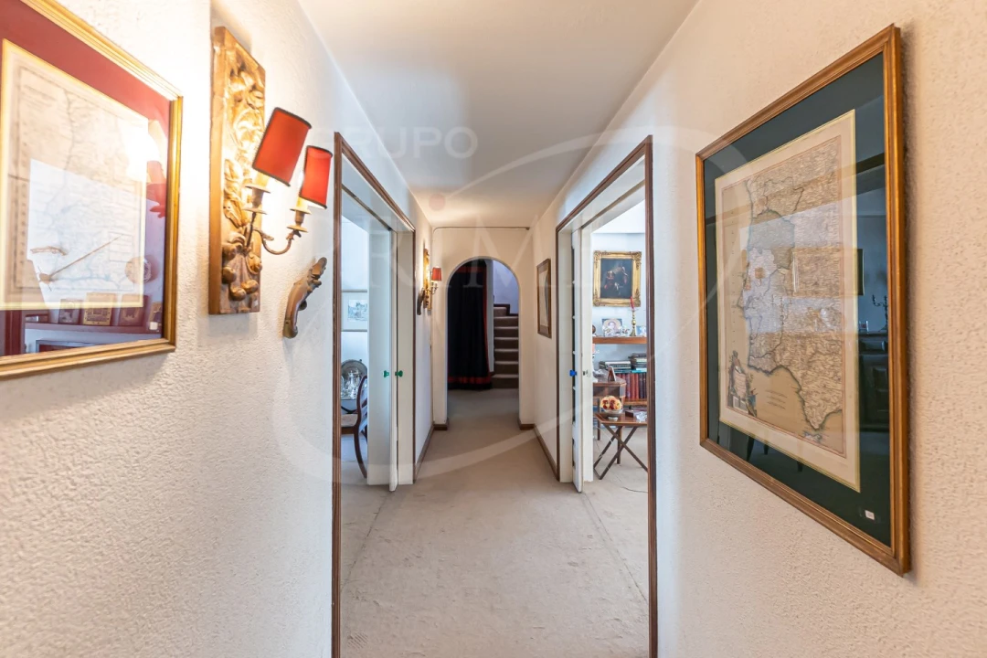 Apartamento T6 para Venda em Aldoar, Foz do Douro e Nevogilde Foto 11