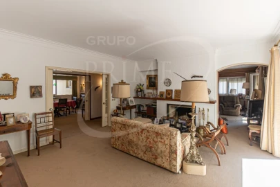 Apartamento T6 para Venda em Aldoar, Foz do Douro e Nevogilde