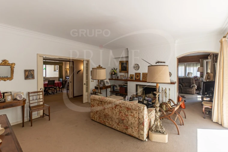 Apartamento T6 para Venda em Aldoar, Foz do Douro e Nevogilde Foto 4