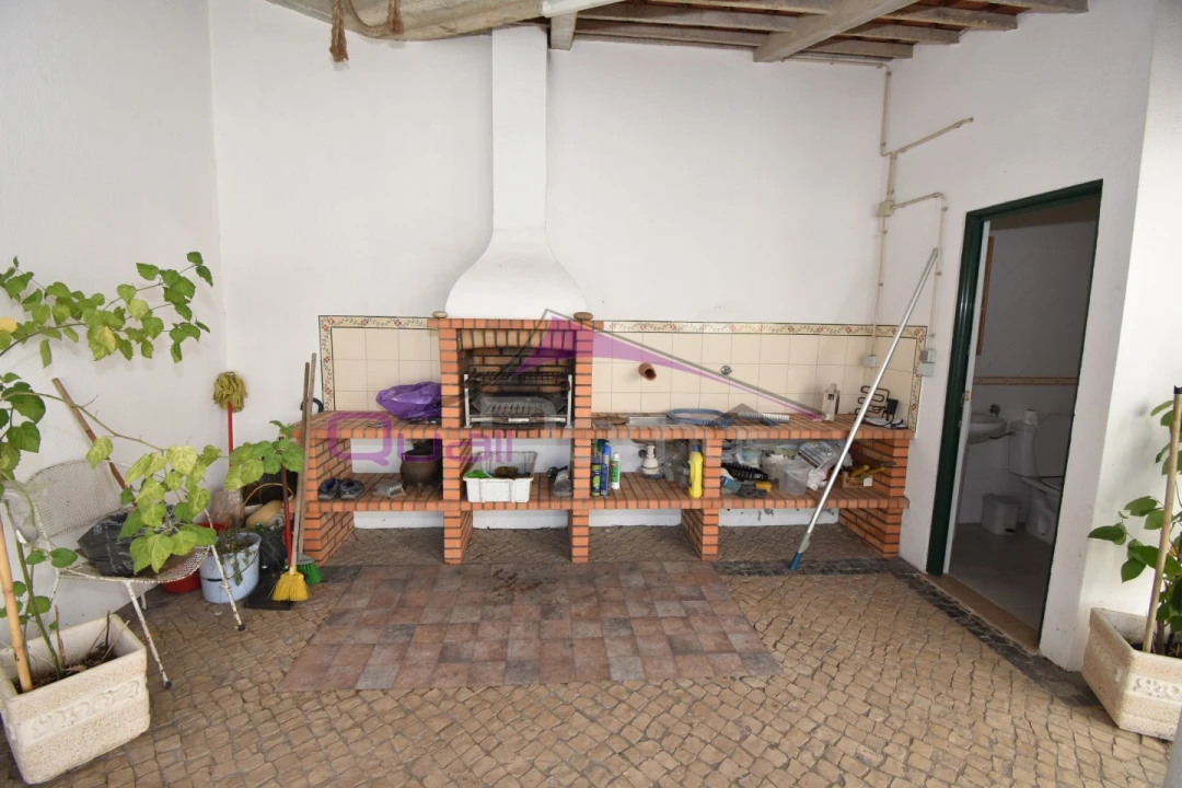 Moradia T4 para Venda em Vila Nova da Barquinha Foto 6