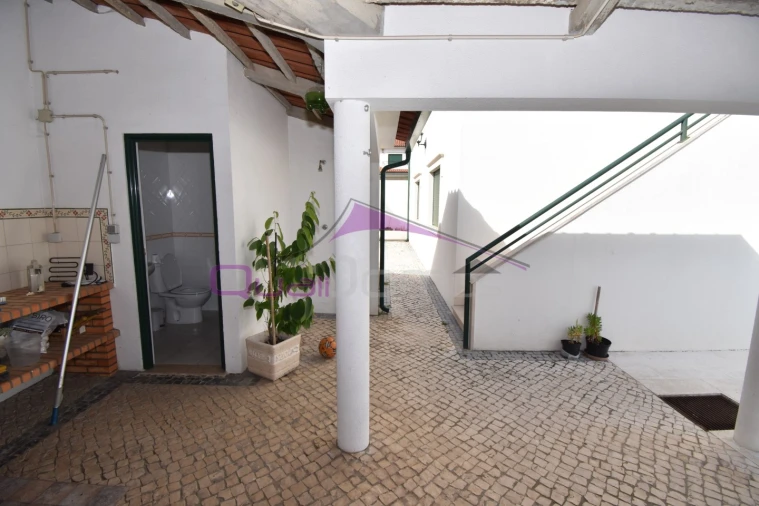 Moradia T4 para Venda em Vila Nova da Barquinha Foto 7