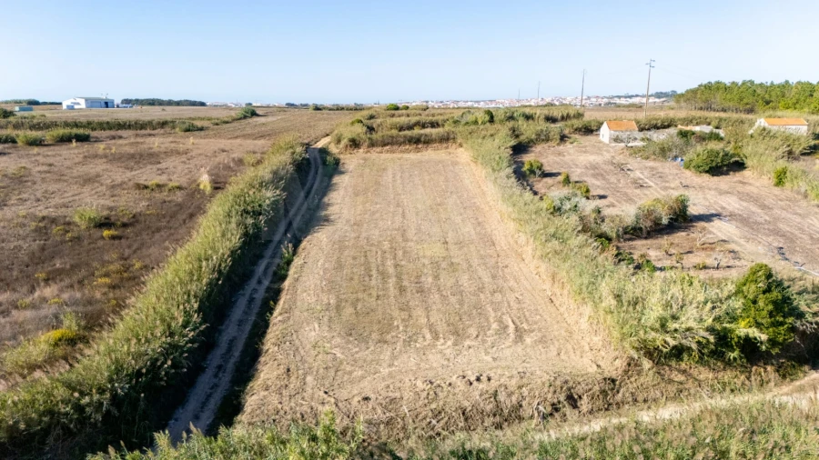 Terreno para Venda em Atouguia da Baleia