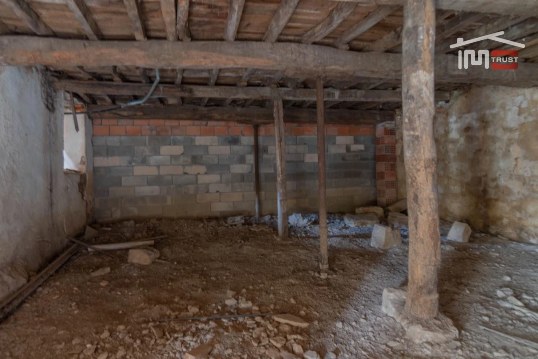 Moradia T8 para Venda em Sabacheira Foto 24