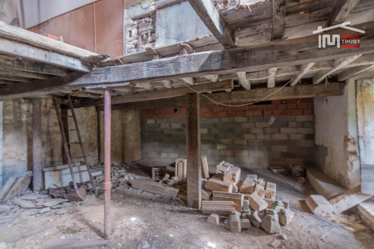 Moradia T8 para Venda em Sabacheira Foto 19