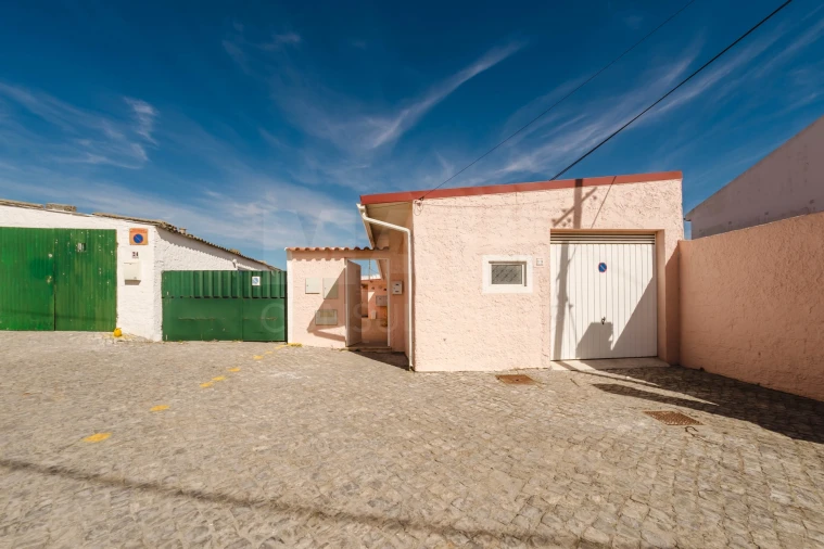 Terreno para Venda em Peniche Foto 2