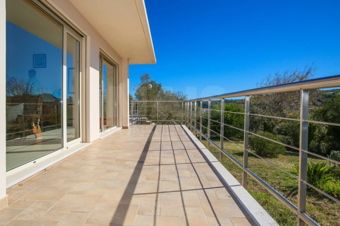 Moradia T3 para Venda em Arranho Foto 5