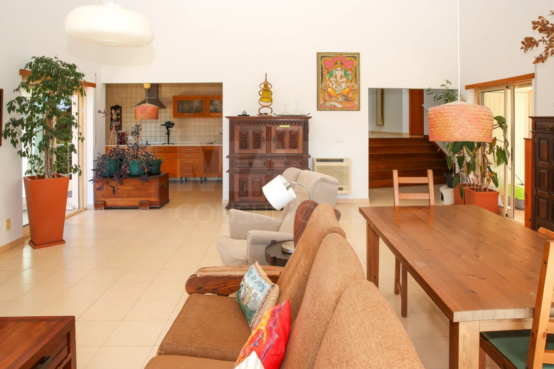 Moradia T3 para Venda em Arranho Foto 10