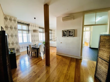 Apartamento T1 para Arrendamento em Misericórdia