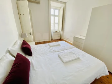 Apartamento T1 para Arrendamento em Misericórdia