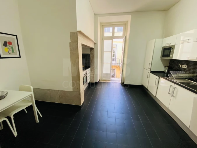 Apartamento T1 para Arrendamento em Misericórdia