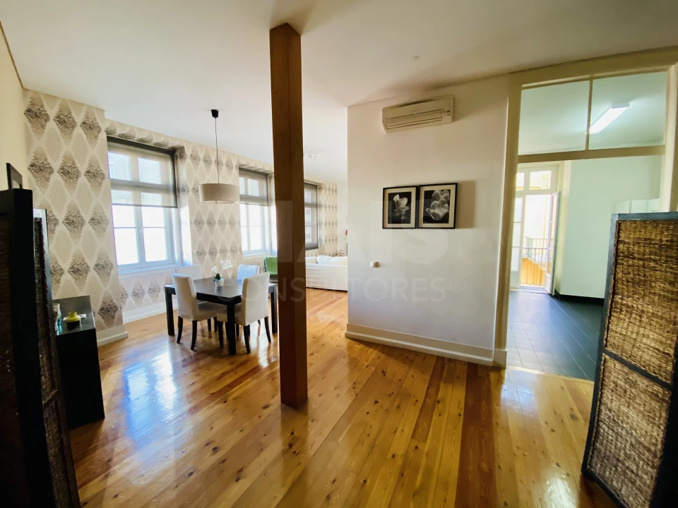 Apartamento T1 para Arrendamento em Misericórdia Foto 5