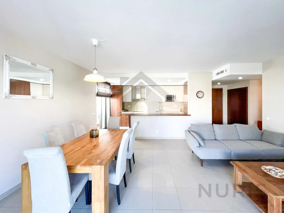 Apartamento T2 para Venda em Portimão Foto 8