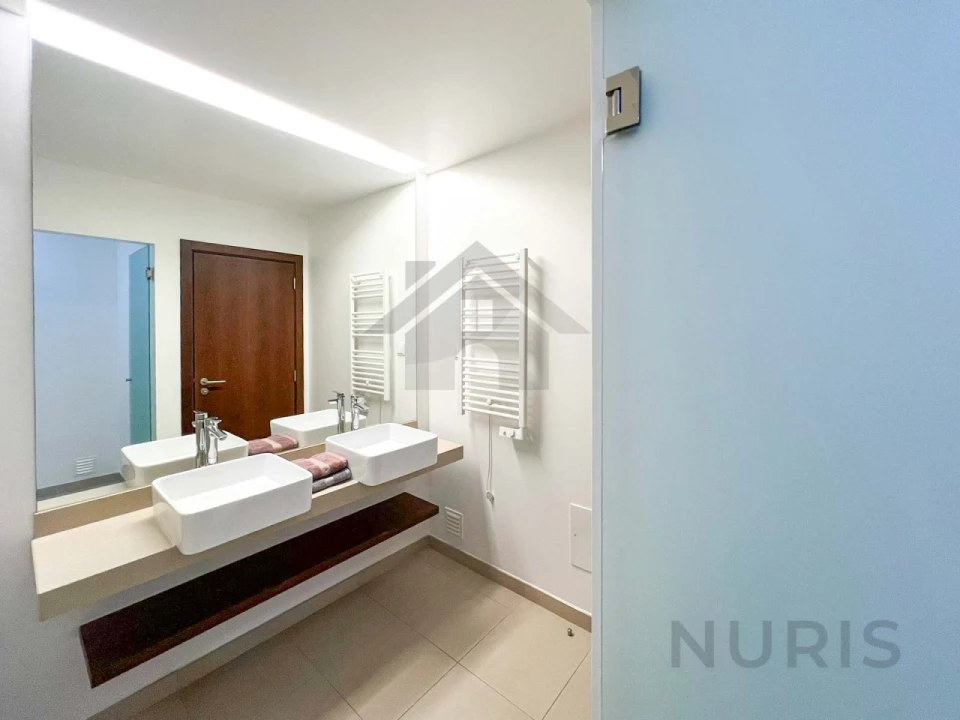 Apartamento T2 para Venda em Portimão Foto 21