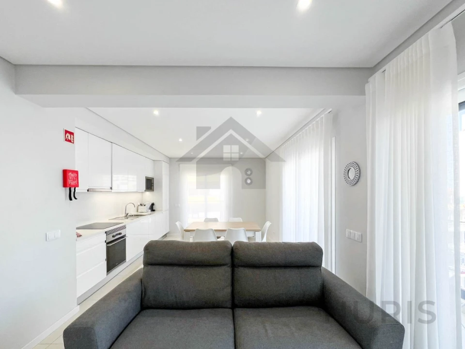 Apartamento T2 para Venda em Portimão Foto 8