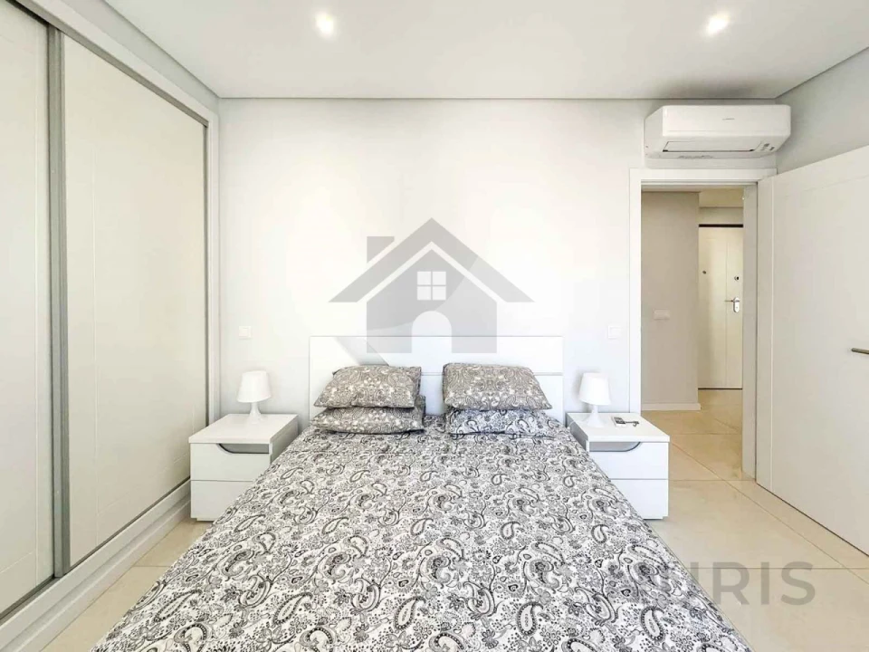 Apartamento T2 para Venda em Portimão Foto 15
