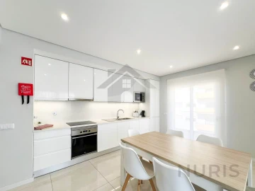 Apartamento T2 para Venda em Portimão
