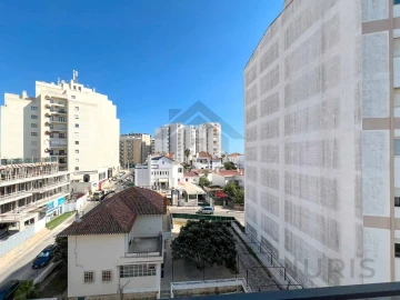 Apartamento T2 para Venda em Portimão