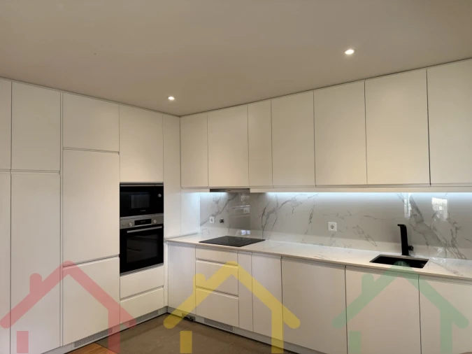 Apartamento T2 para Venda em Paranhos Foto 5