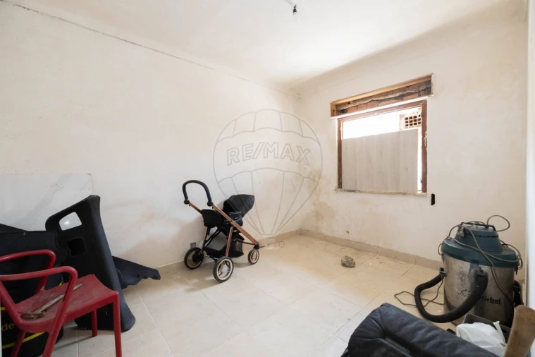 Moradia T5 para Venda em Camarate, Unhos e Apelação Foto 22