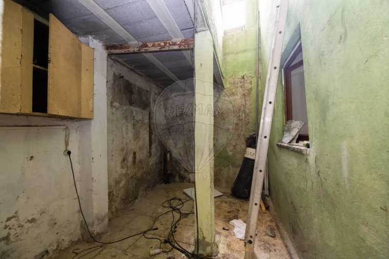 Moradia T5 para Venda em Camarate, Unhos e Apelação Foto 24