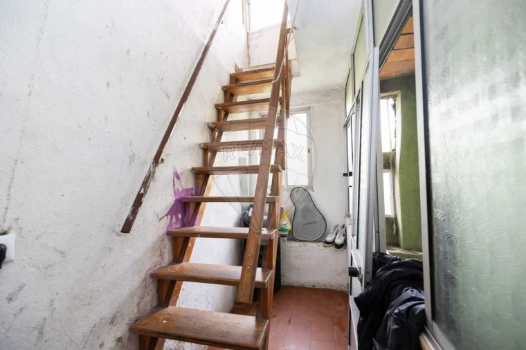 Moradia T5 para Venda em Camarate, Unhos e Apelação Foto 3