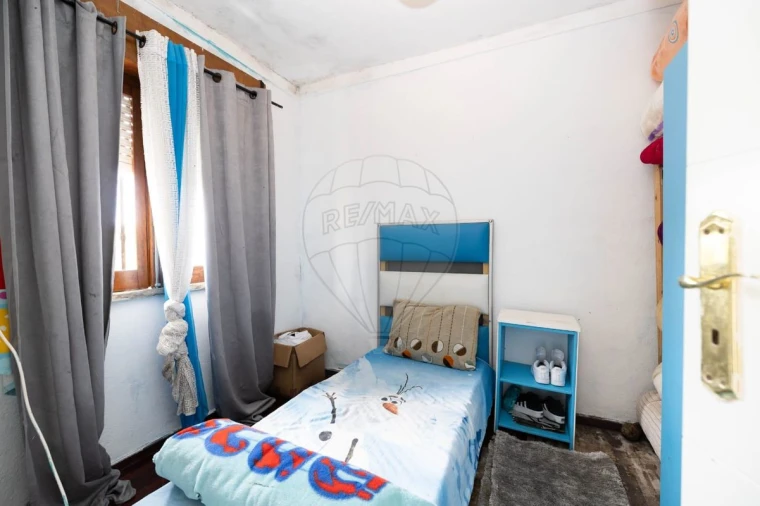 Moradia T5 para Venda em Camarate, Unhos e Apelação Foto 14