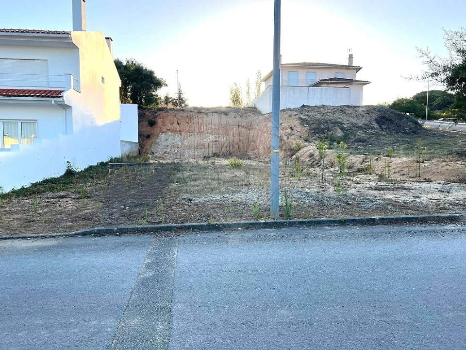 Terreno para Venda em Marvila, Ribeira Santarém, São Salvador, São Nicolau Foto 1