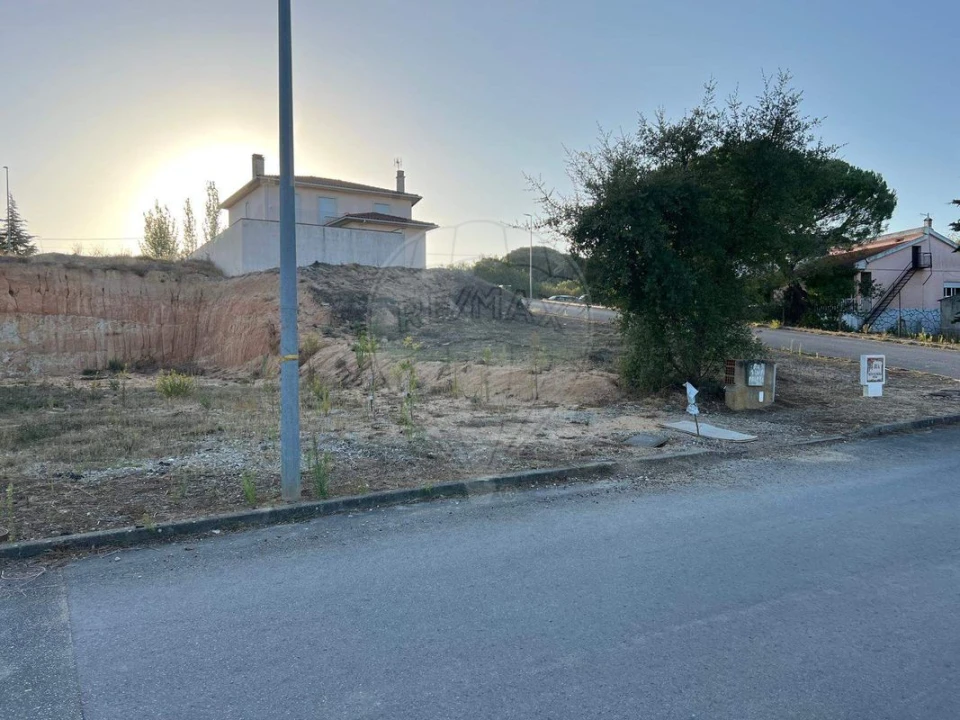 Terreno para Venda em Marvila, Ribeira Santarém, São Salvador, São Nicolau Foto 2