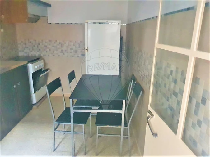 Apartamento T2 para Arrendamento em Évora (São Mamede, Sé, São Pedro e Santo Antão) Foto 11