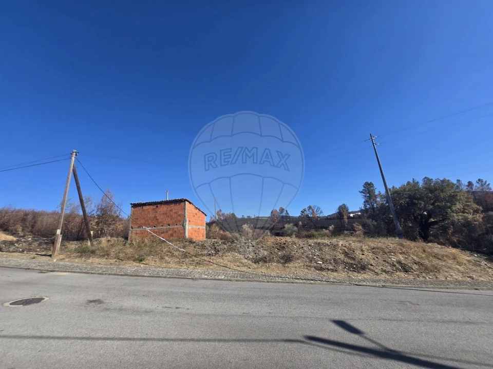 Terreno para Venda em Silvares Foto 21