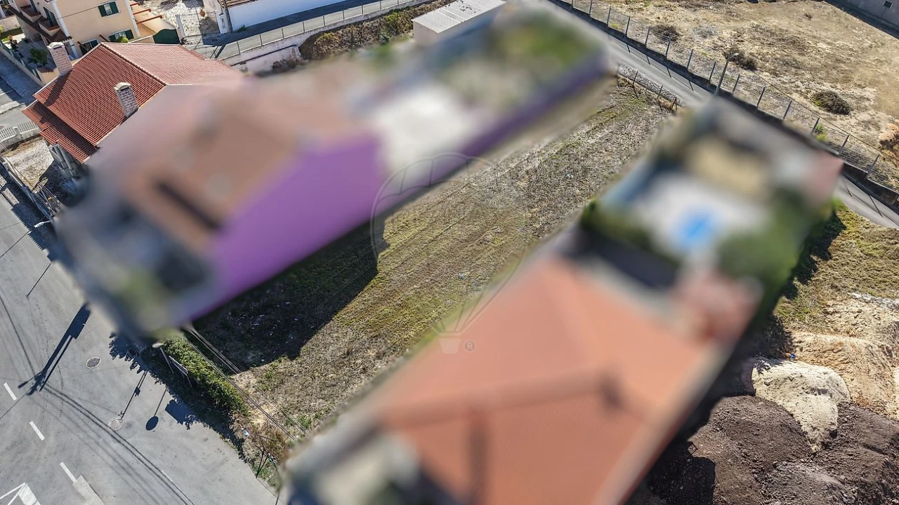Terreno para Venda em Azambuja Foto 1