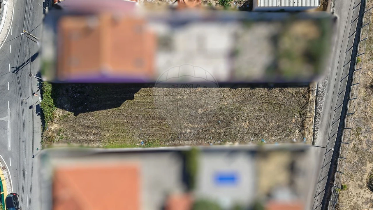 Terreno para Venda em Azambuja Foto 6