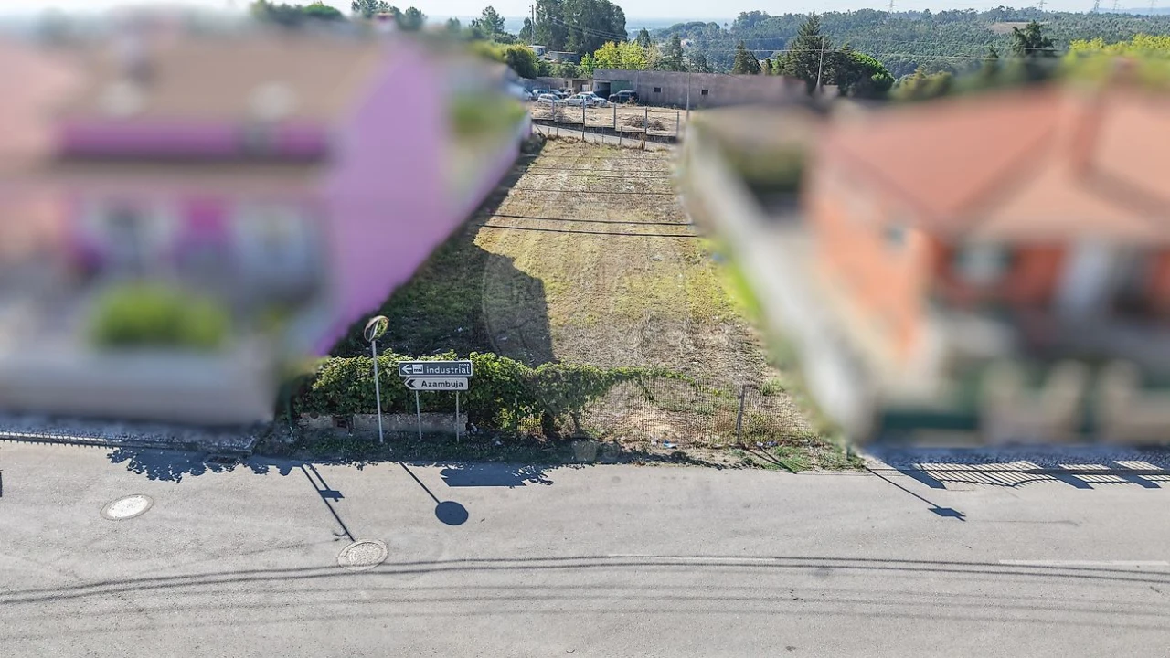 Terreno para Venda em Azambuja Foto 32