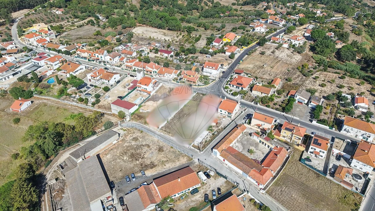 Terreno para Venda em Azambuja Foto 22