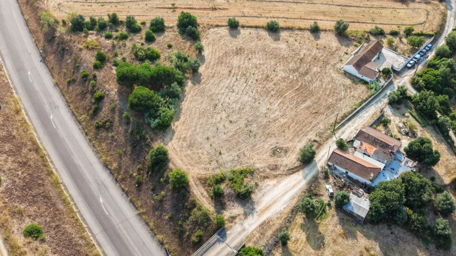 Moradia T3 para Venda em Pontevel Foto 4