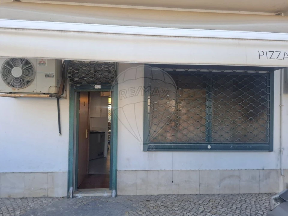 Negócio para Venda em Samora Correia Foto 5