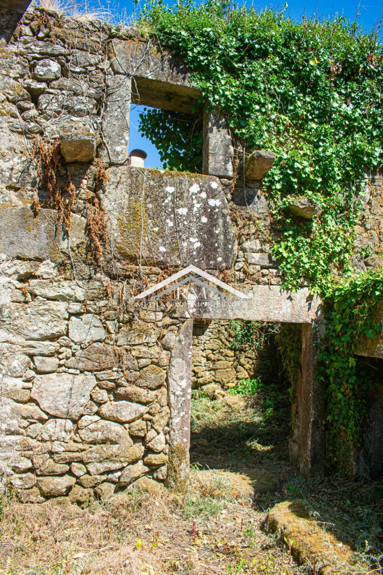 Moradia T2 para Venda em Verdoejo Foto 9