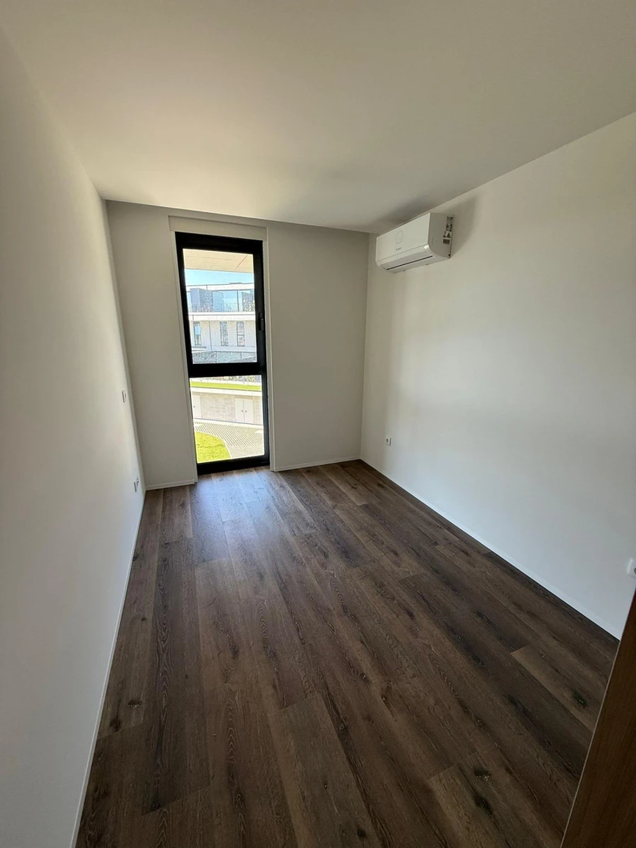 Apartamento T3 para Venda em Vila de Prado Foto 31