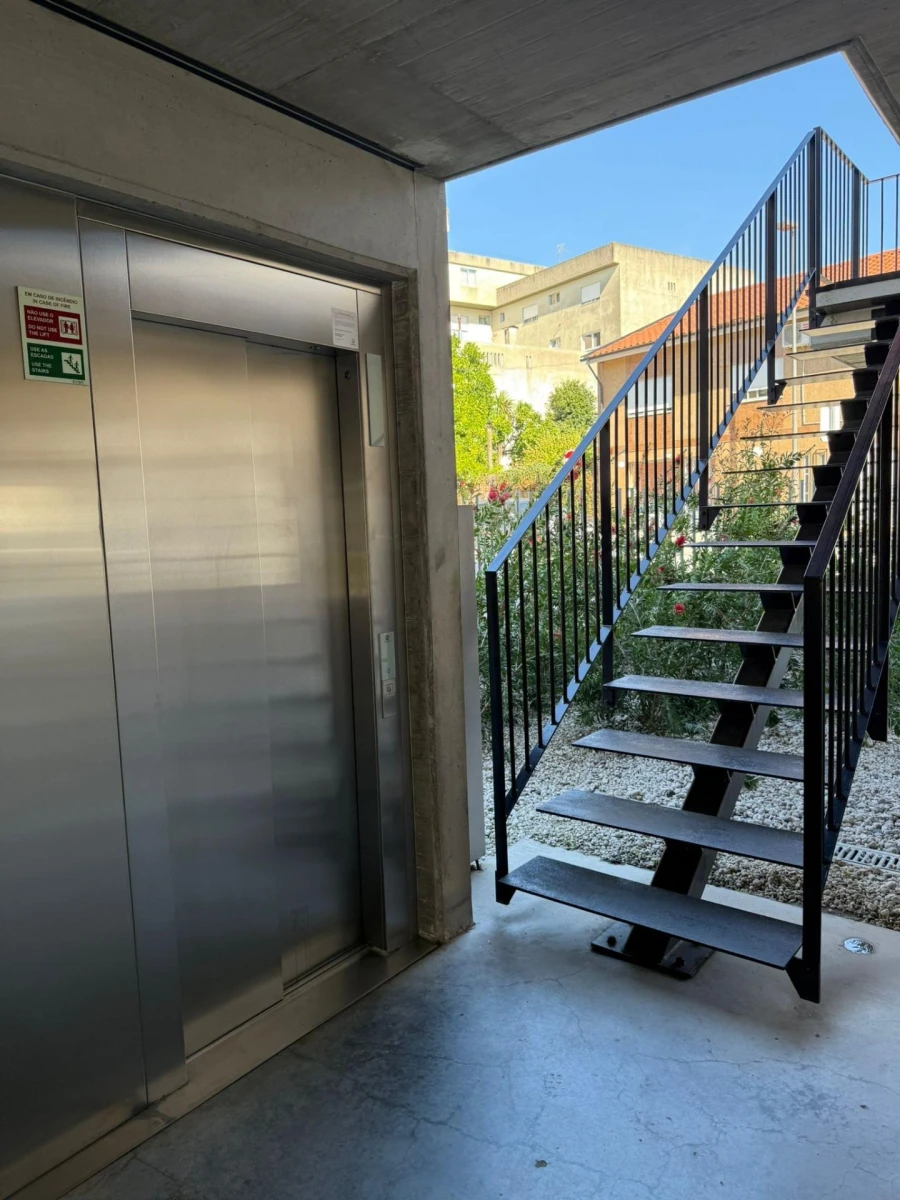 Apartamento T3 para Venda em Vila de Prado Foto 7