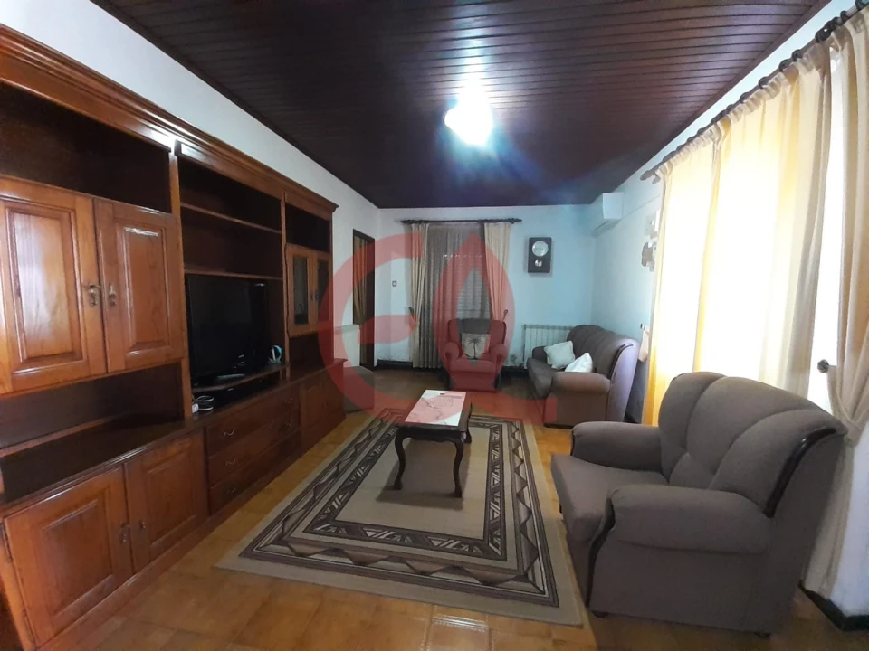 Moradia T3 para Venda em Vila de Punhe Foto 14