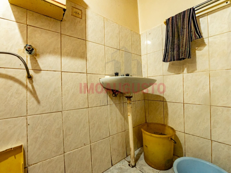 Moradia T4 para Venda em Escalhão Foto 16