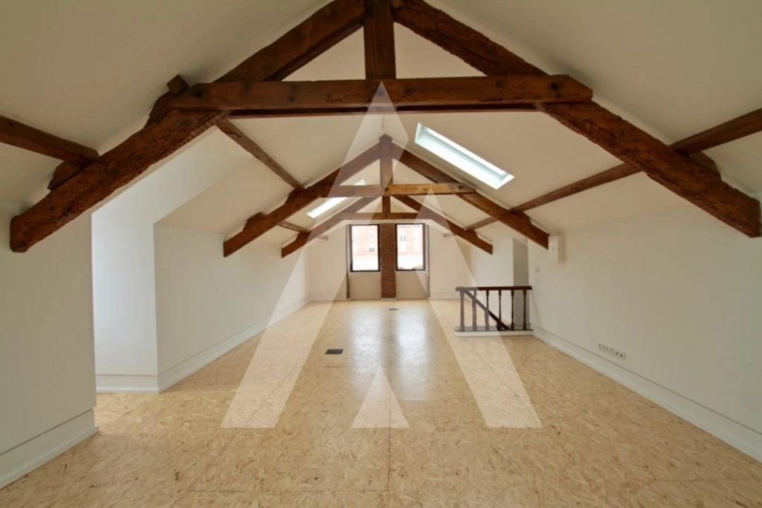 Escritório para Arrendamento em Glória e Vera Cruz Foto 9