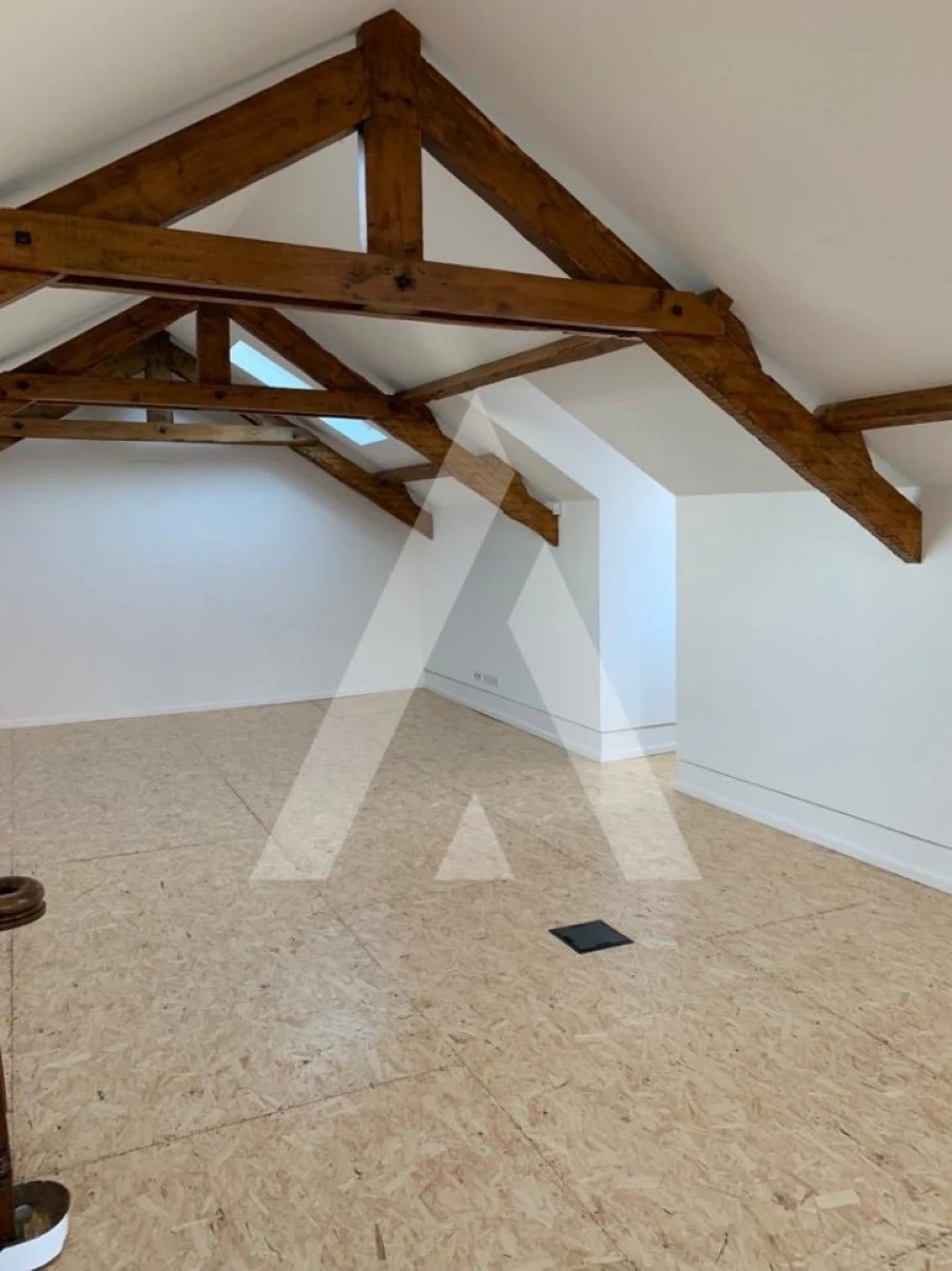 Escritório para Arrendamento em Glória e Vera Cruz Foto 13