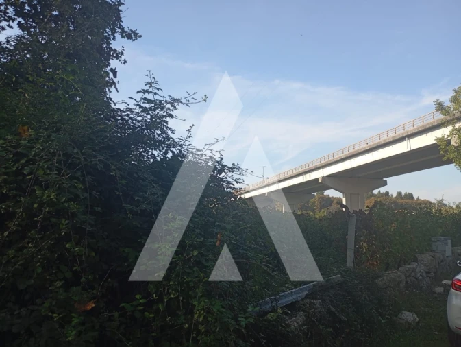 Terreno para Venda em Bustelo Foto 4