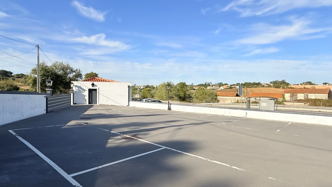 Negócio para Venda em Milharado Foto 32