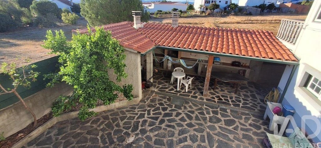 Moradia T3 para Venda em Salgueiro do Campo Foto 22