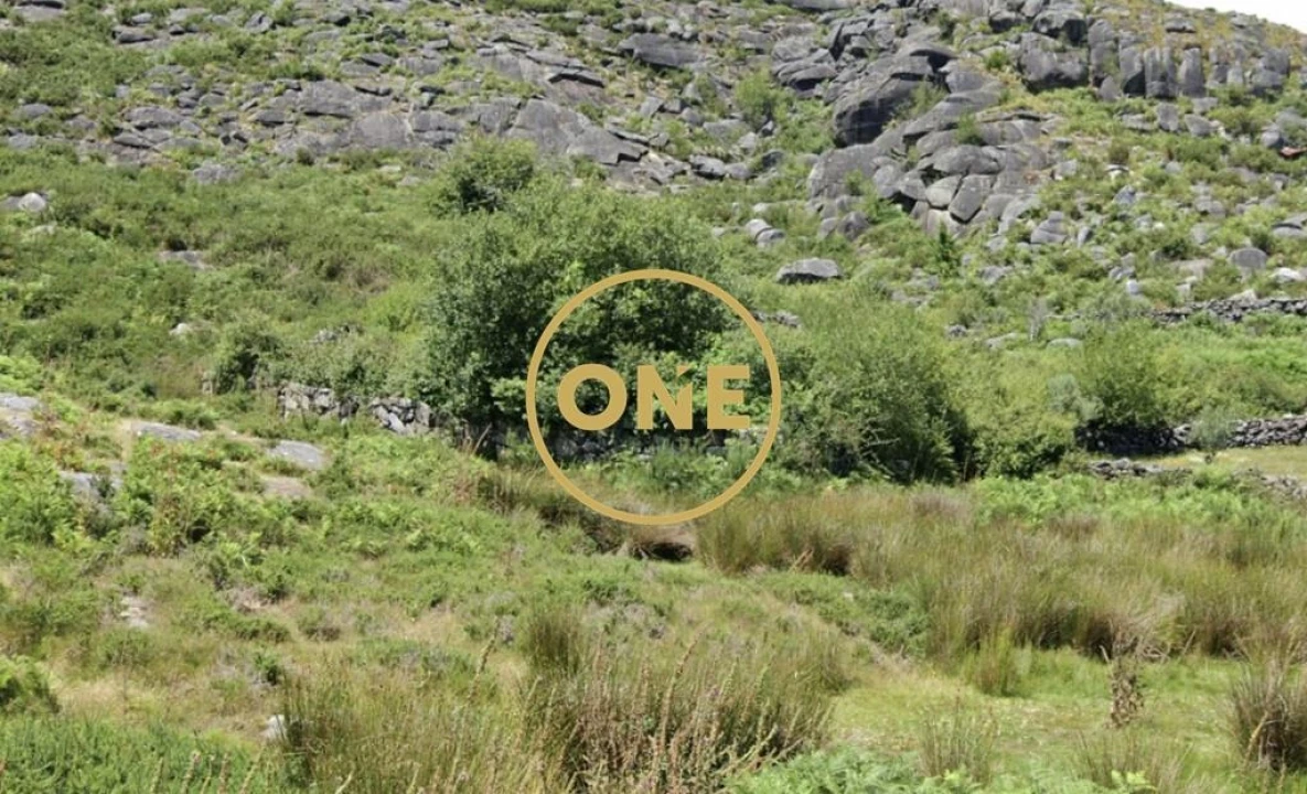 Terreno para Venda em Estorãos Foto 3