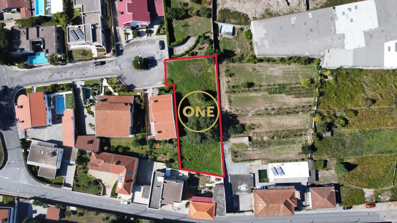 Terreno para Venda em Penamaior Foto 13