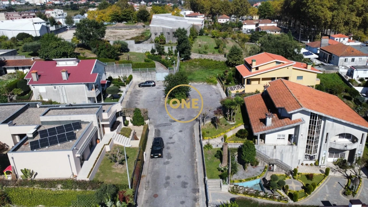 Terreno para Venda em Penamaior Foto 7